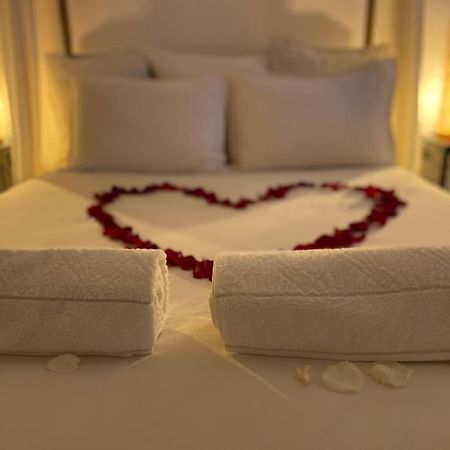 Guest House Privee Ezanville ภายนอก รูปภาพ