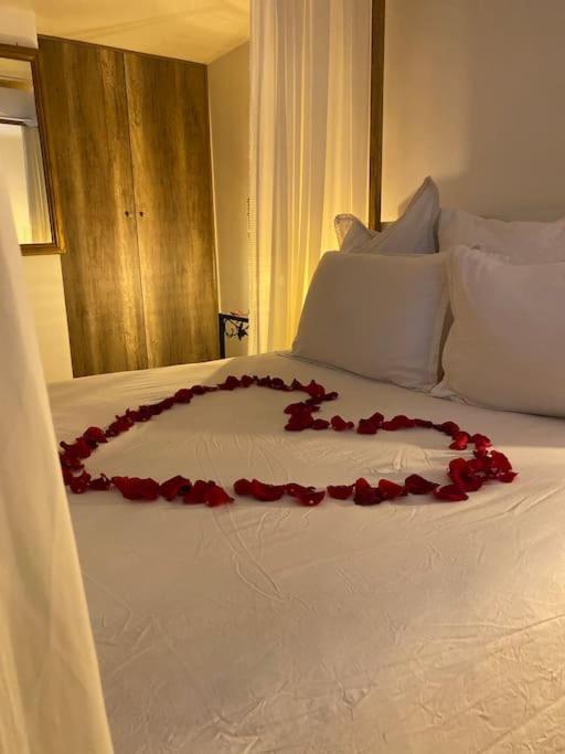 Guest House Privee Ezanville ภายนอก รูปภาพ