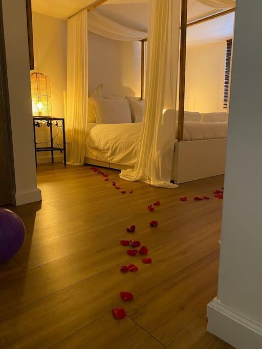 Guest House Privee Ezanville ภายนอก รูปภาพ