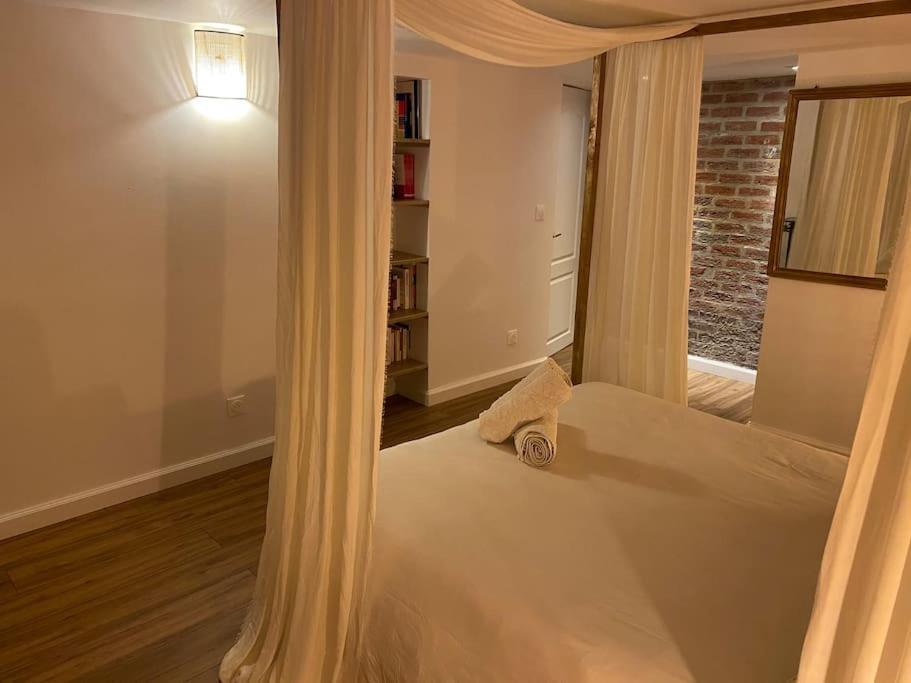 Guest House Privee Ezanville ภายนอก รูปภาพ